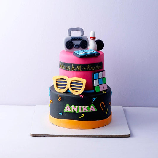80's two-tier cake - Borsalle