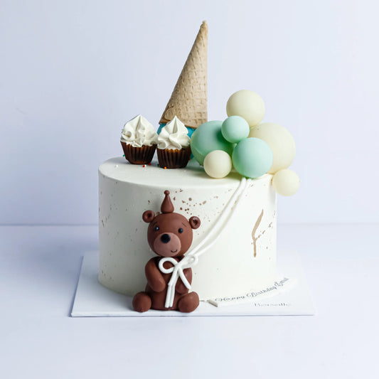 Teddy Bear Birthday Ballon Cake