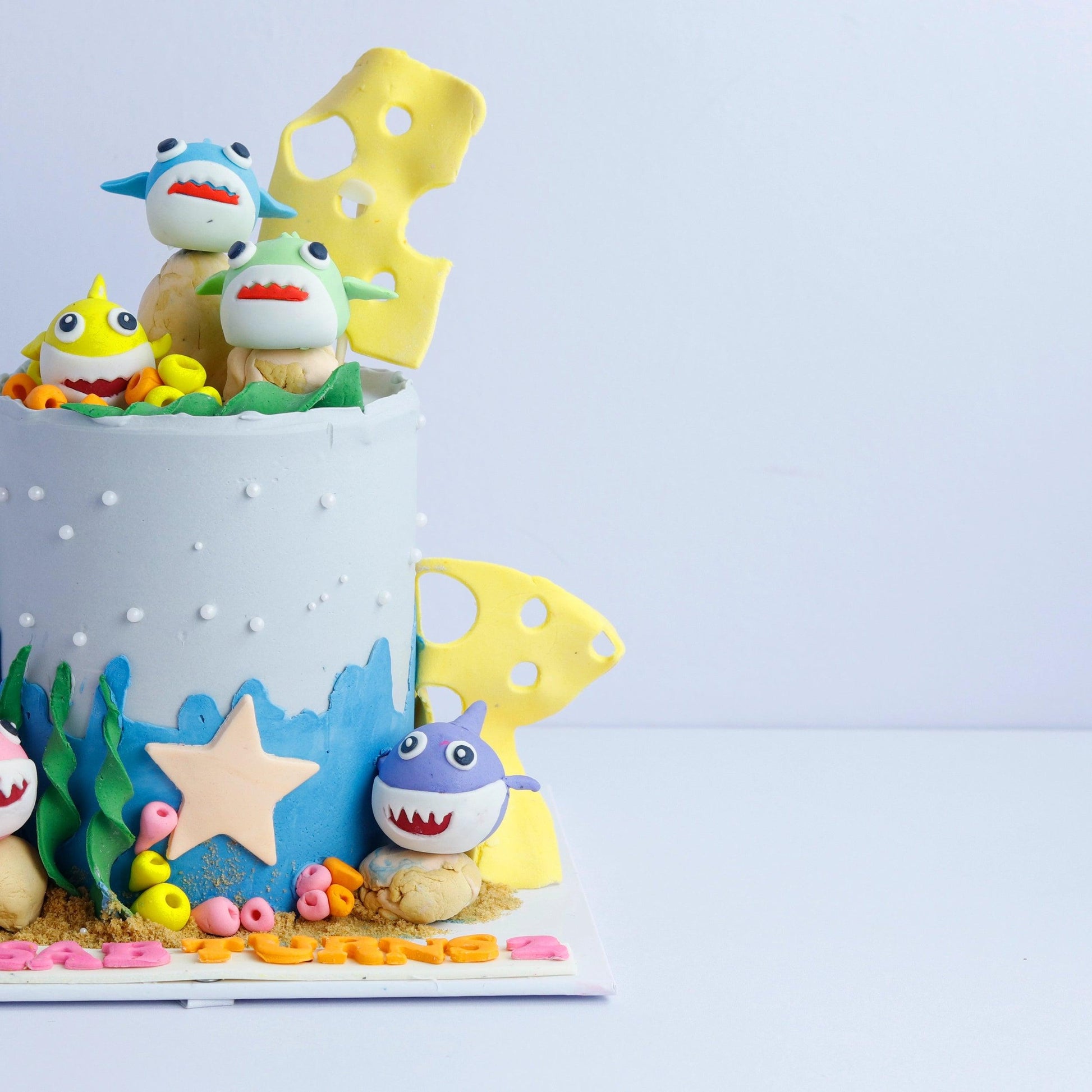 Baby Shark Celebration cake - Borsalle