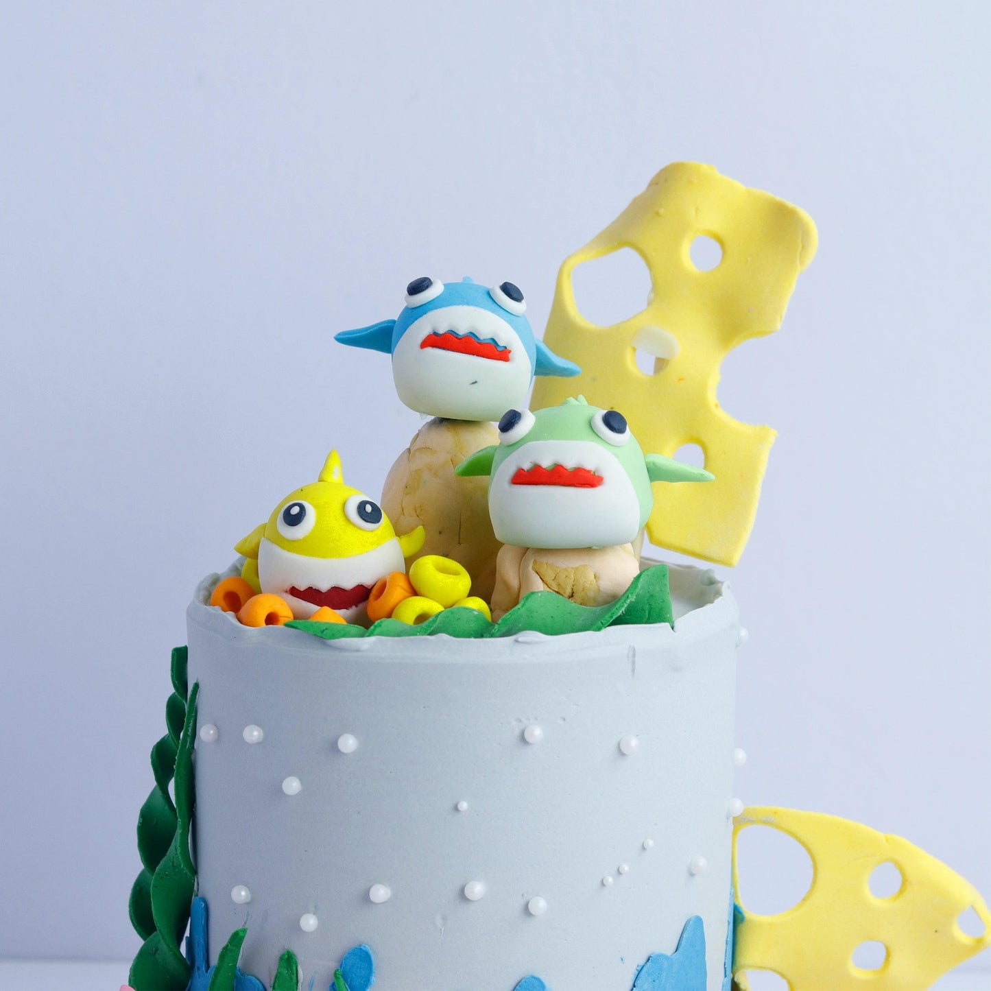 Baby Shark Celebration cake - Borsalle