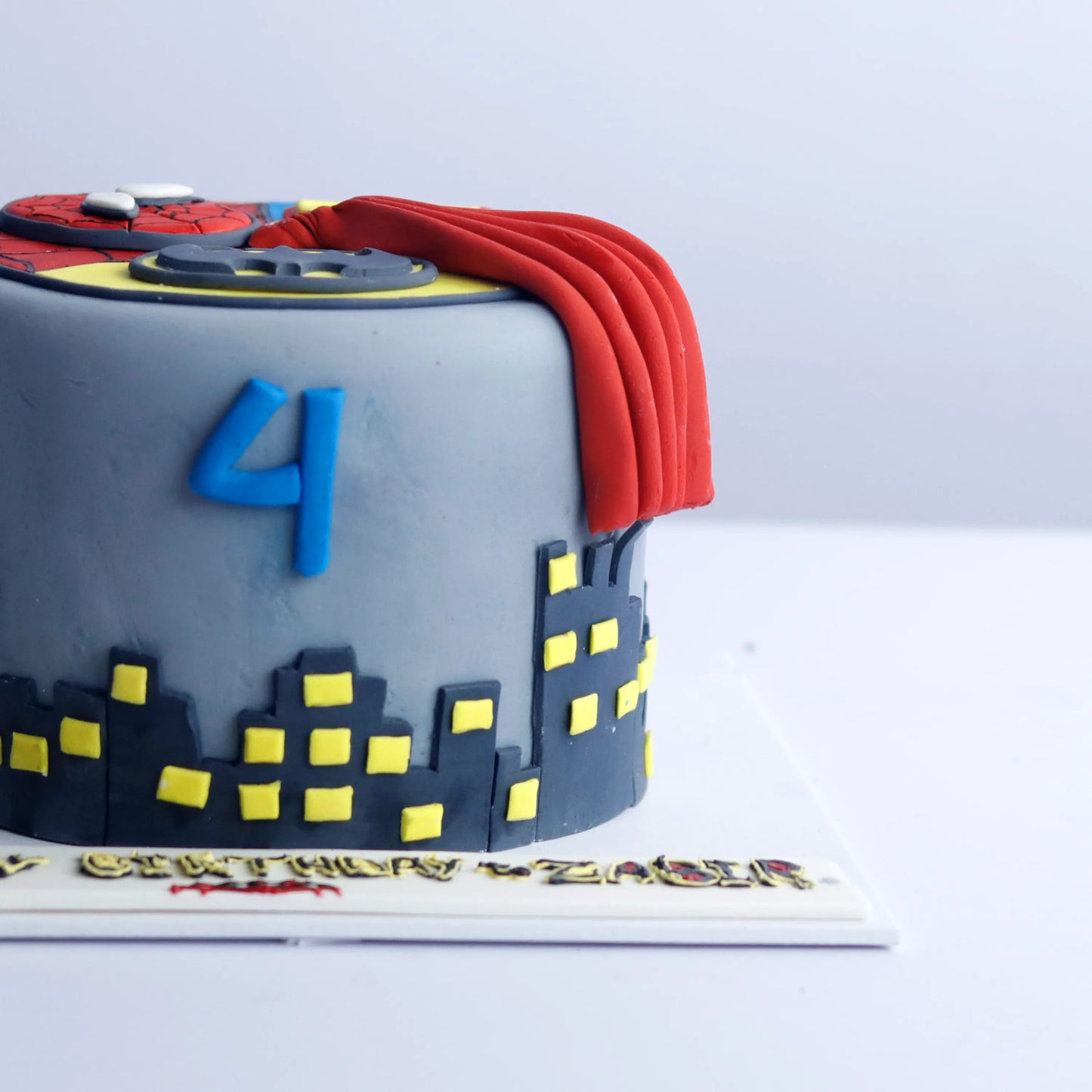 Super Heroes Unite Cake