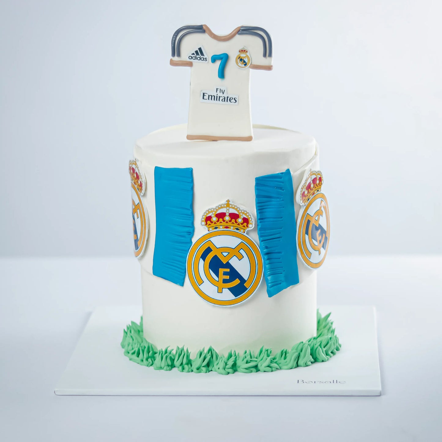 Barcelona Theme Cake