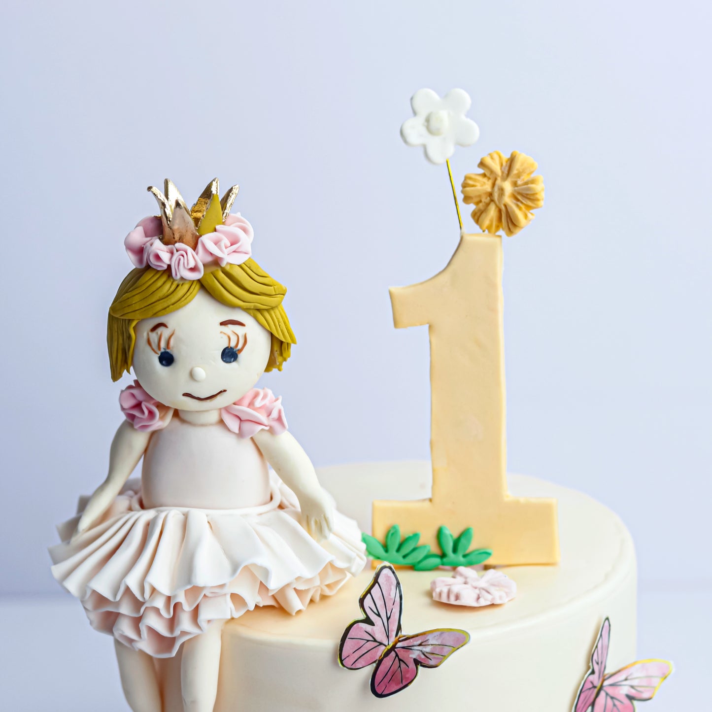 Little Girl 1st Birthday Cake