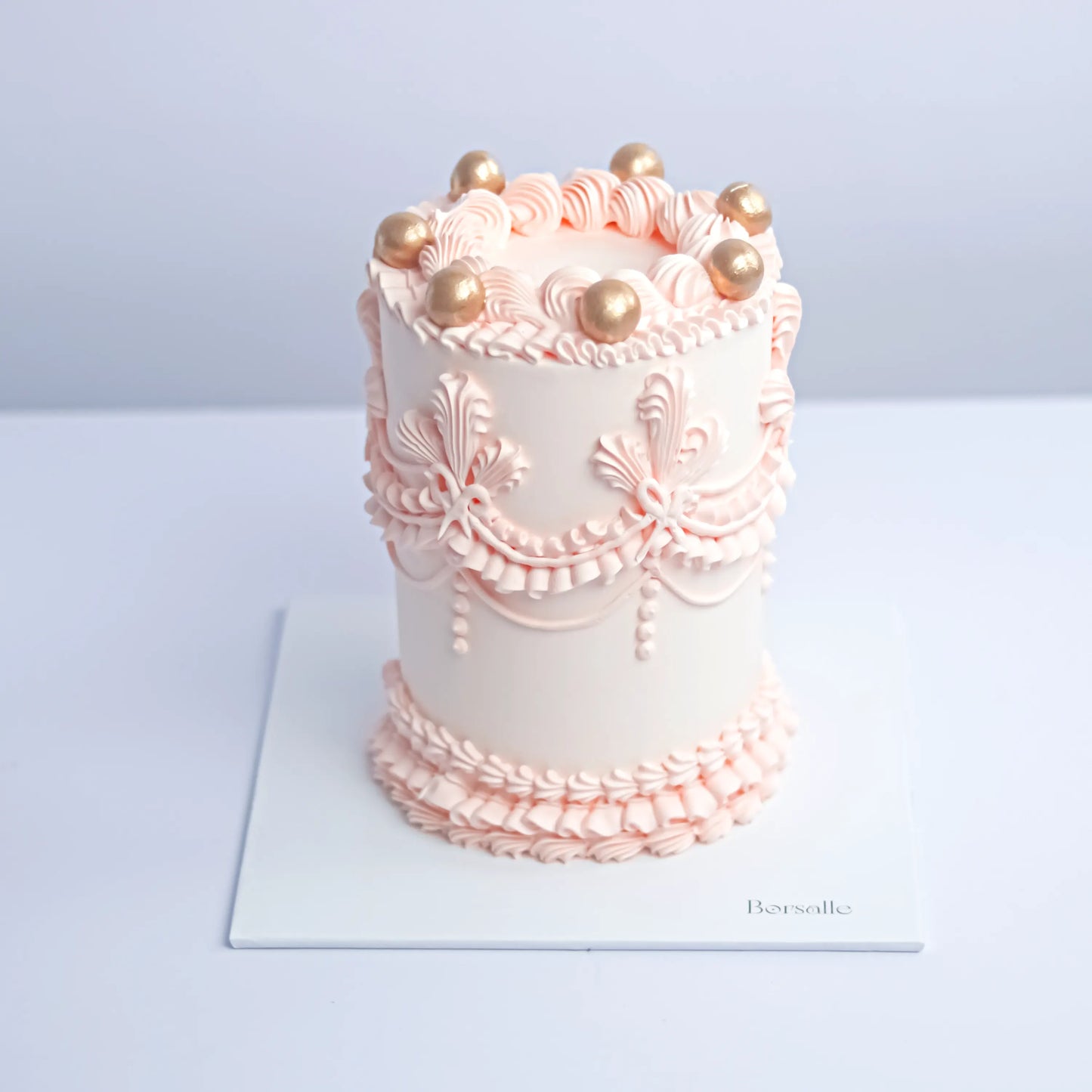 Vintage Glourious cake