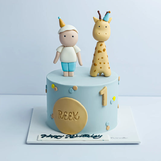 Giraffe and the little boy cake