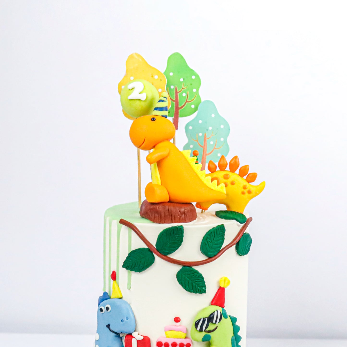 Dinosaur Theme Cake