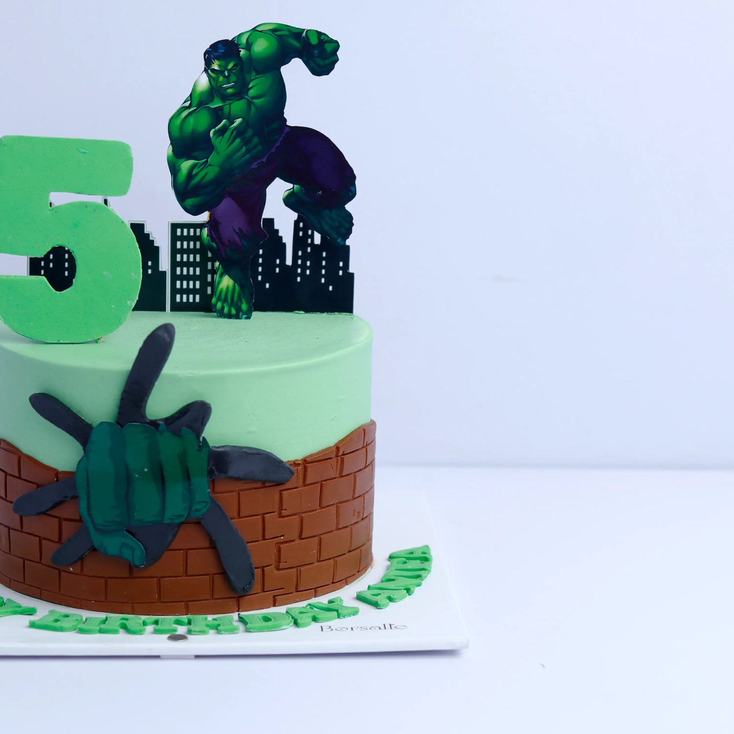 Hulk power Punch Cake