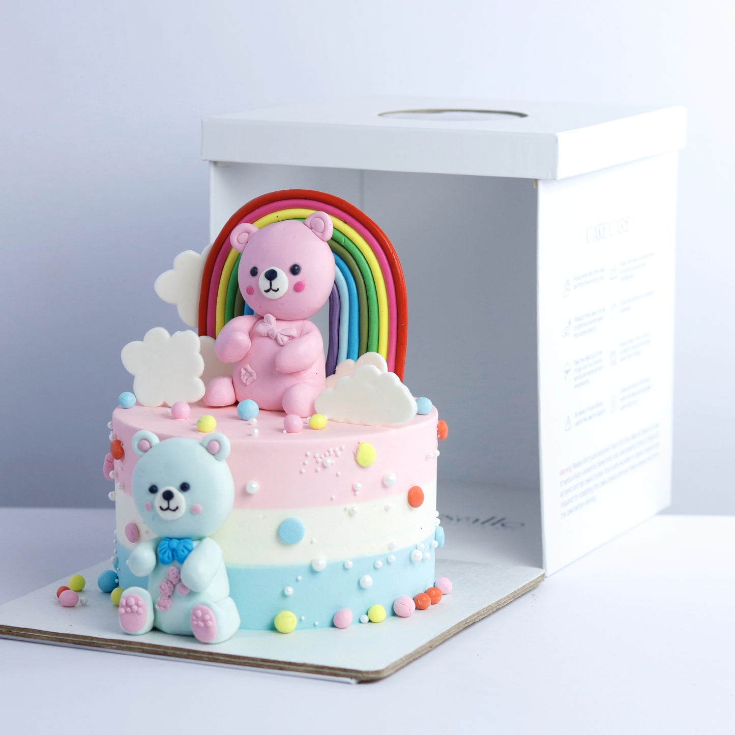 Teddy Bear's Dreamland Cake