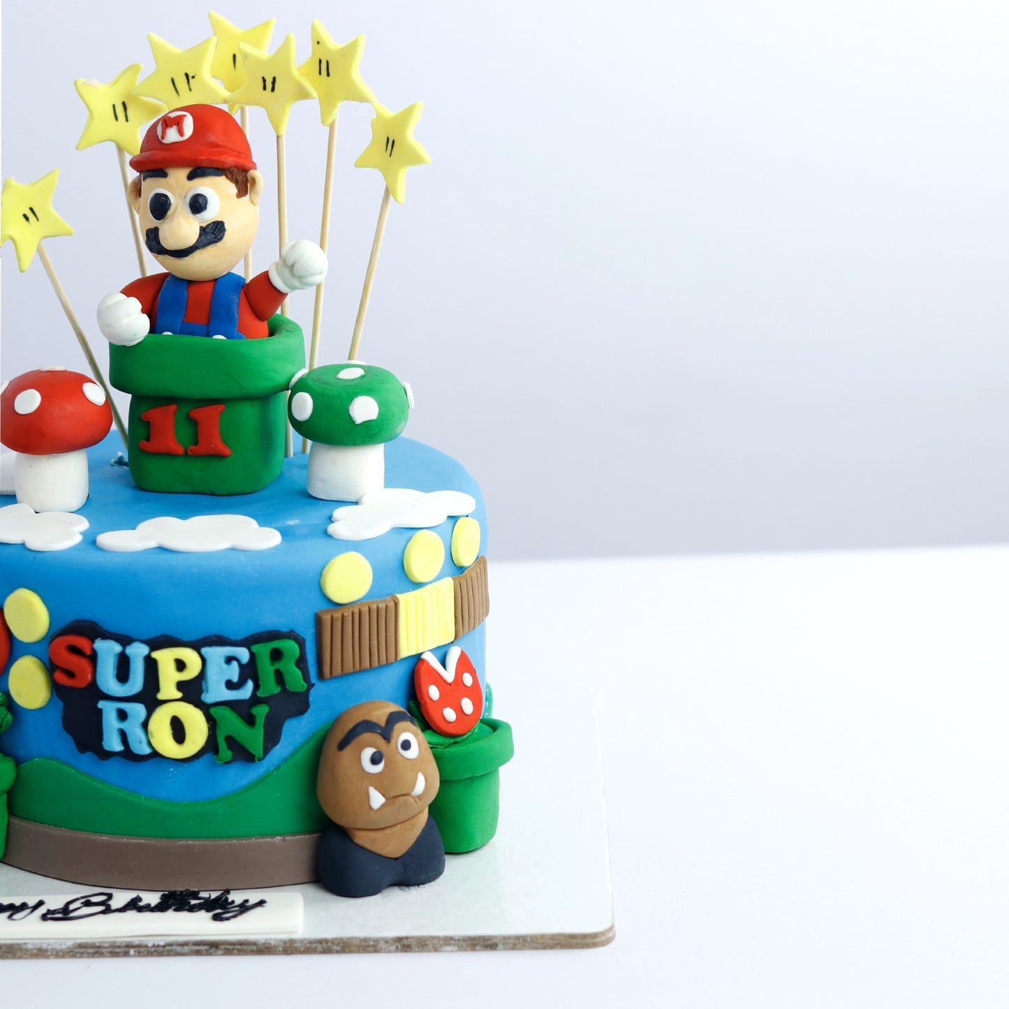 Super Mario Fantasy Cake