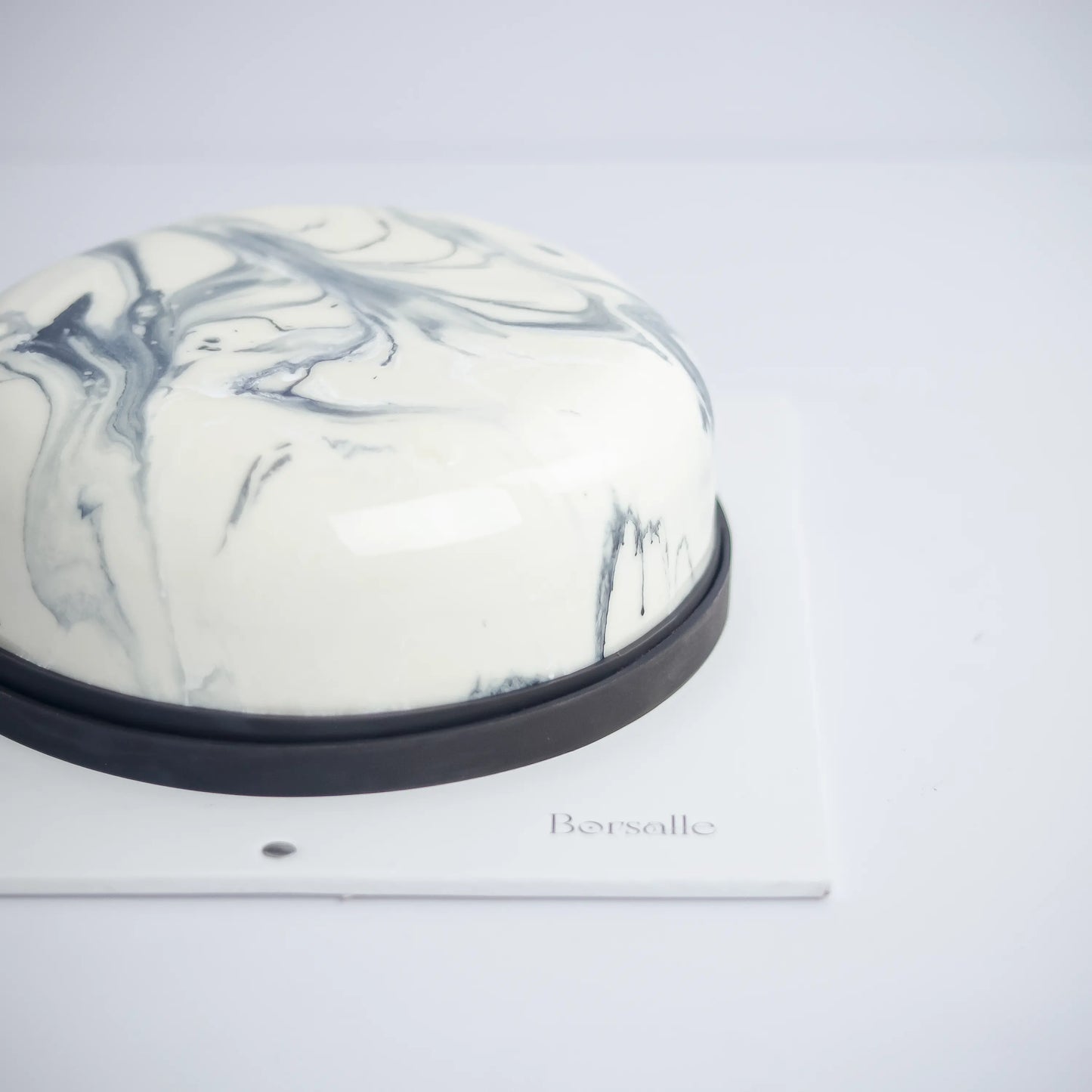 Mirror Glaze (White) Cake