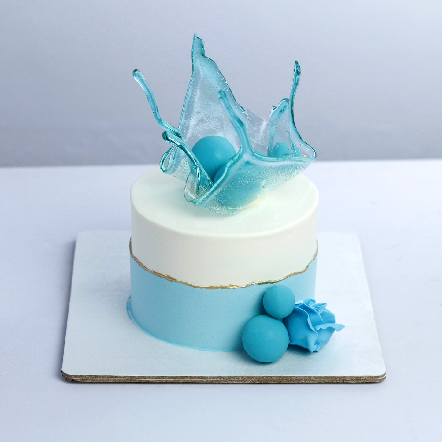 Cloudy Blue Sail Cake