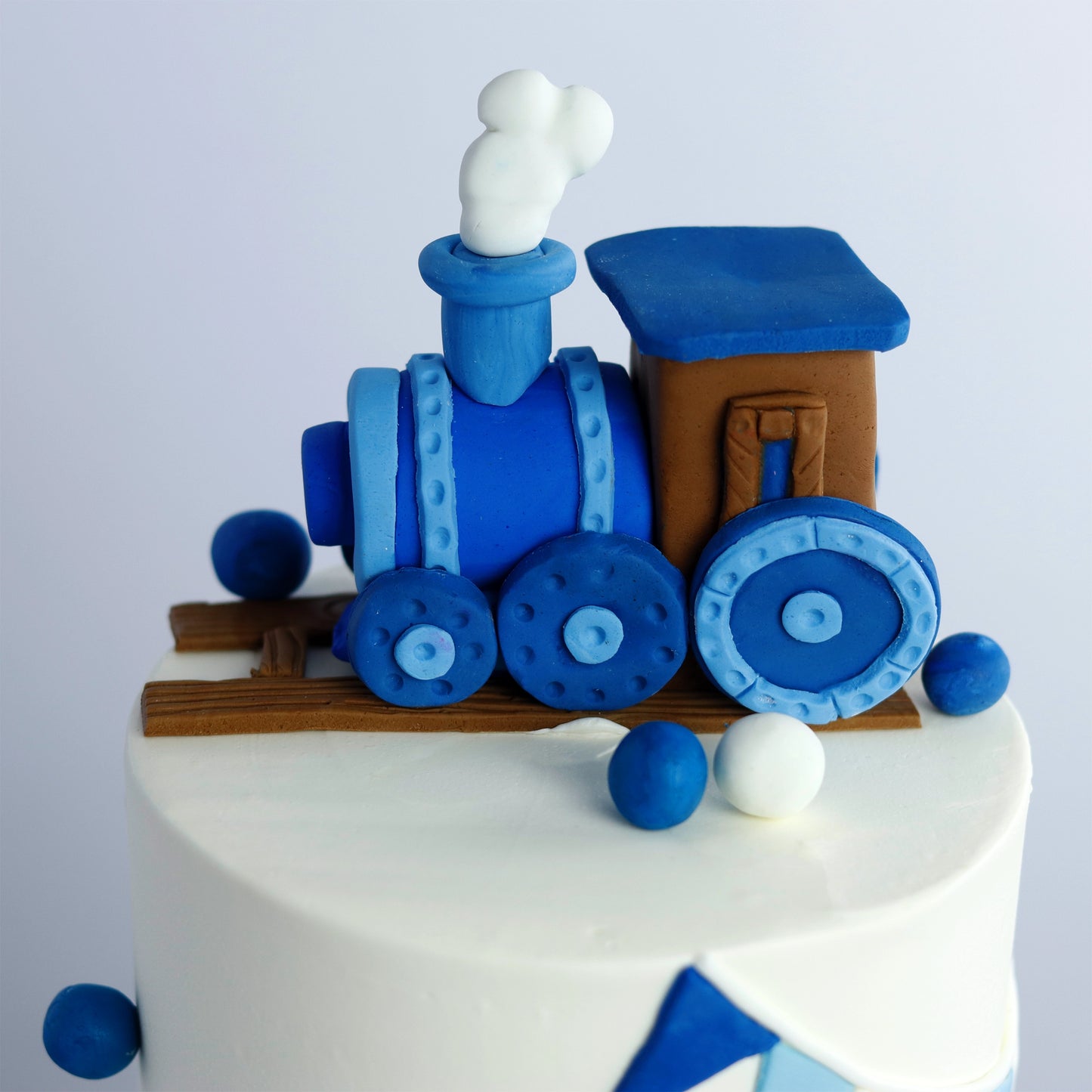 Two-Tiers Railway Rendezvous Cake