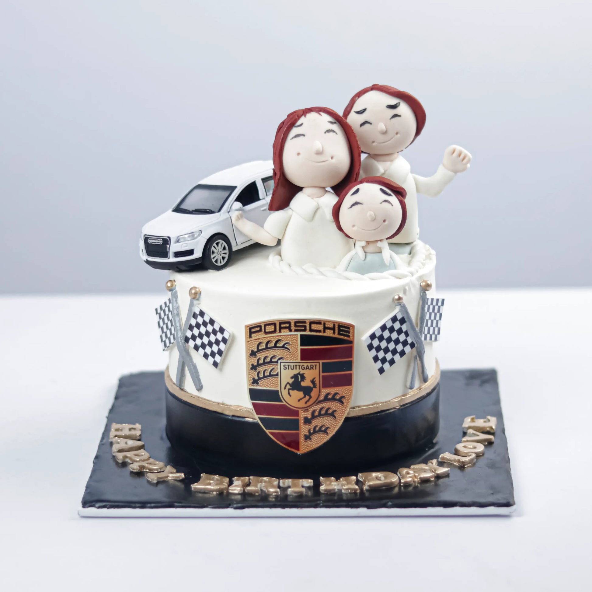 Porsche-Family-Car-Cake-1