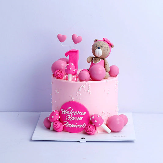 Pinky The Teddy Bear Cake