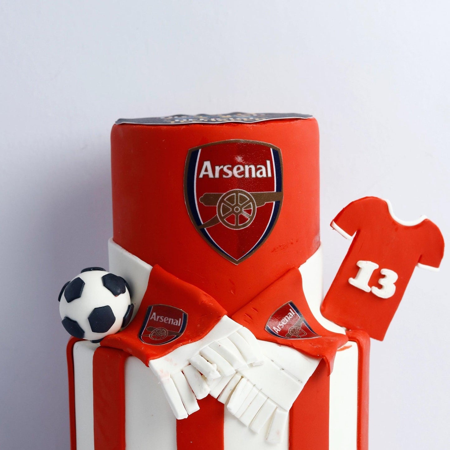 Arsenal Theme Cake - Borsalle