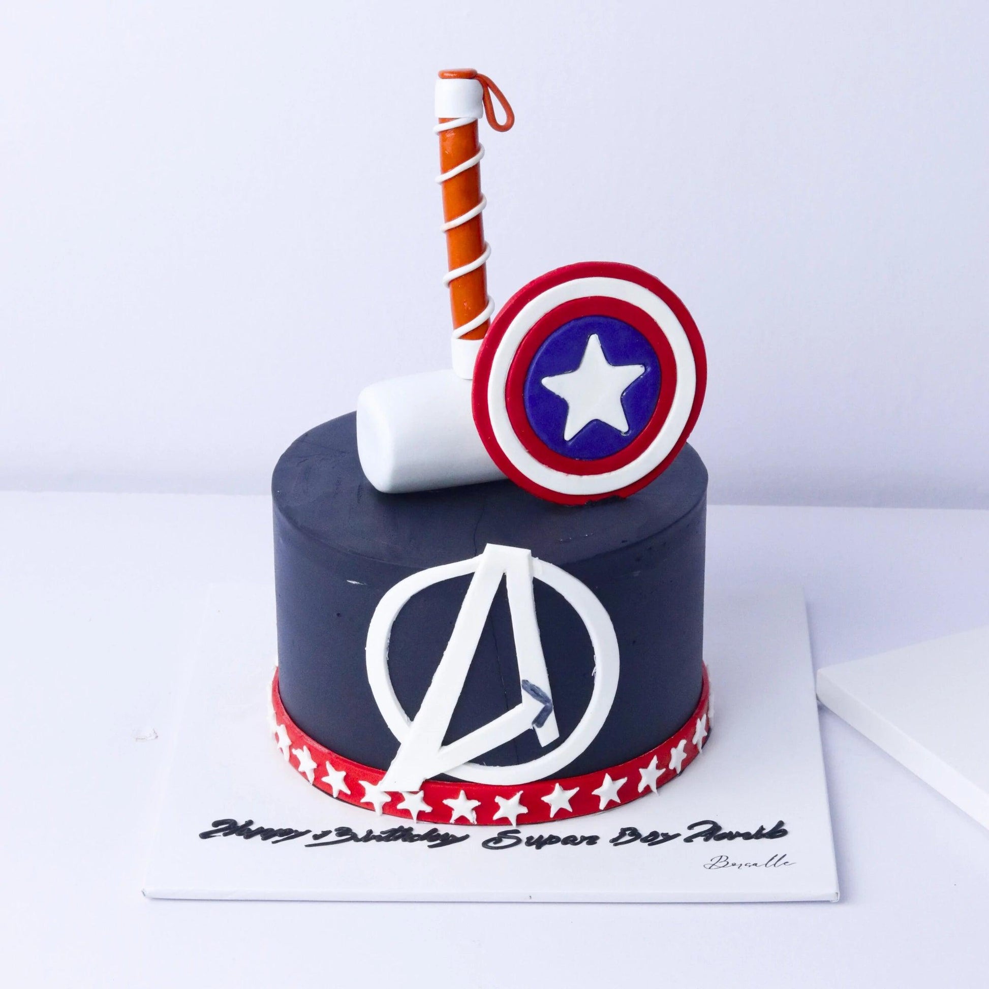 Avengers Assembly Cake - Borsalle