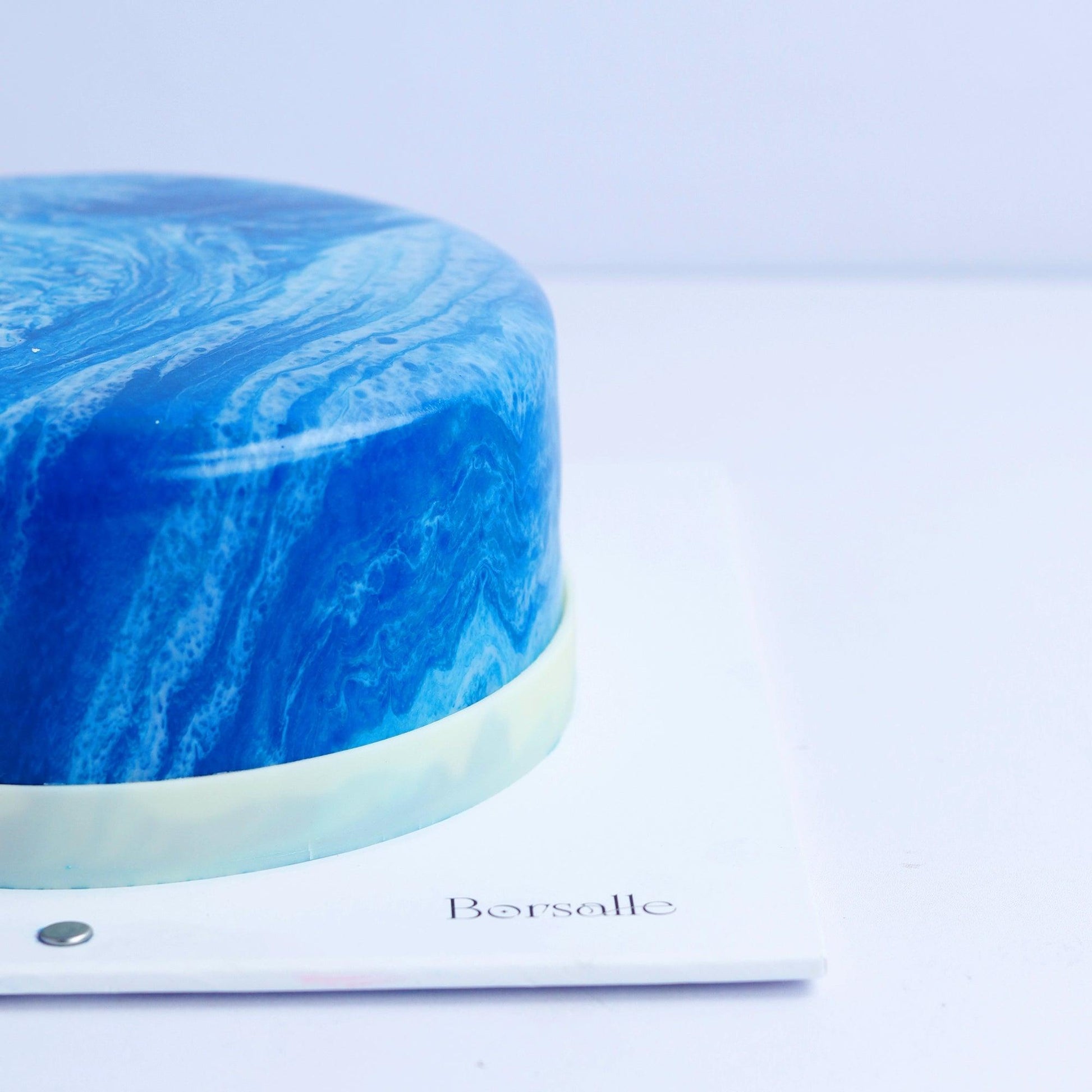 Blue Marvel Miror Glaze Cake - Borsalle