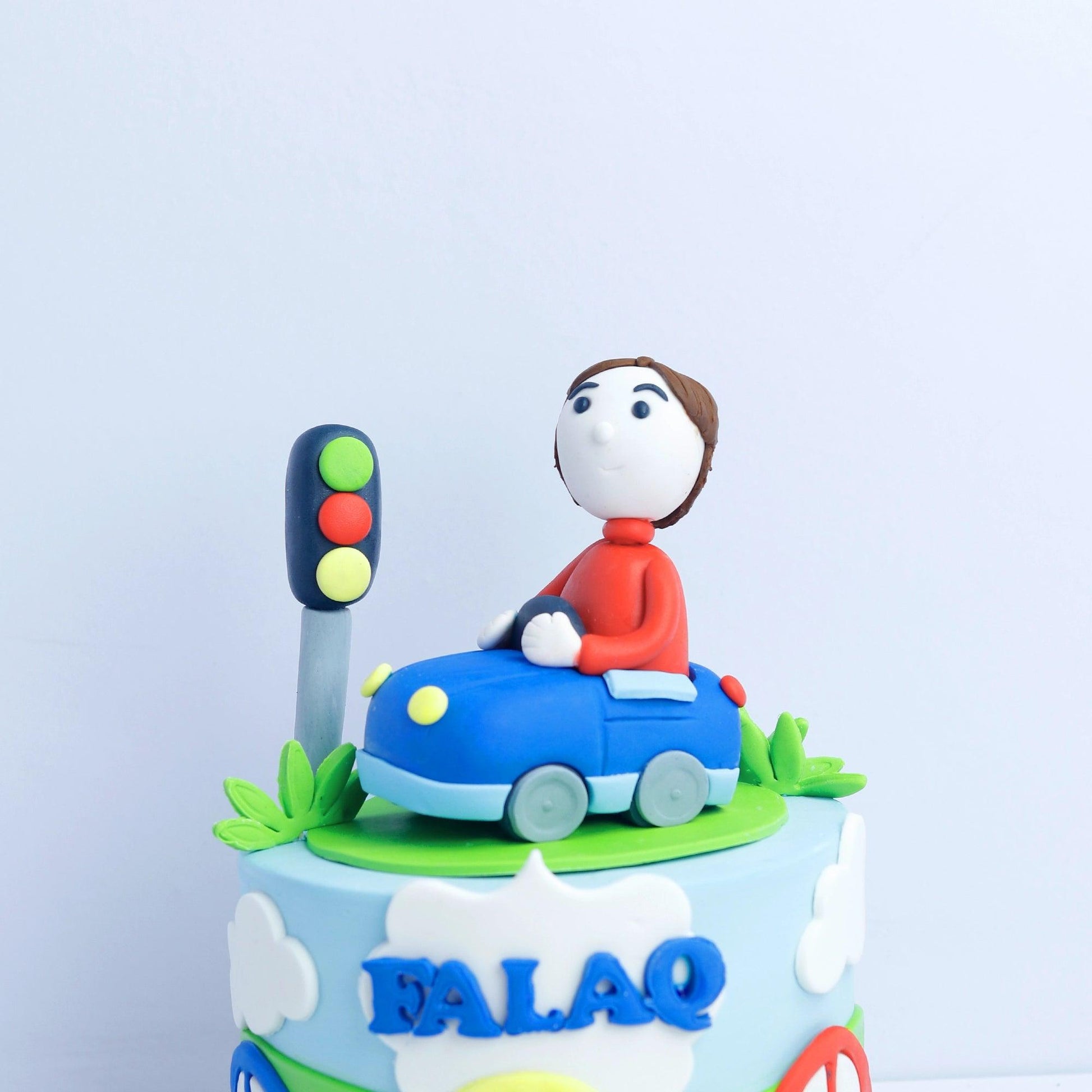 Boy On a Car Cake - Borsalle