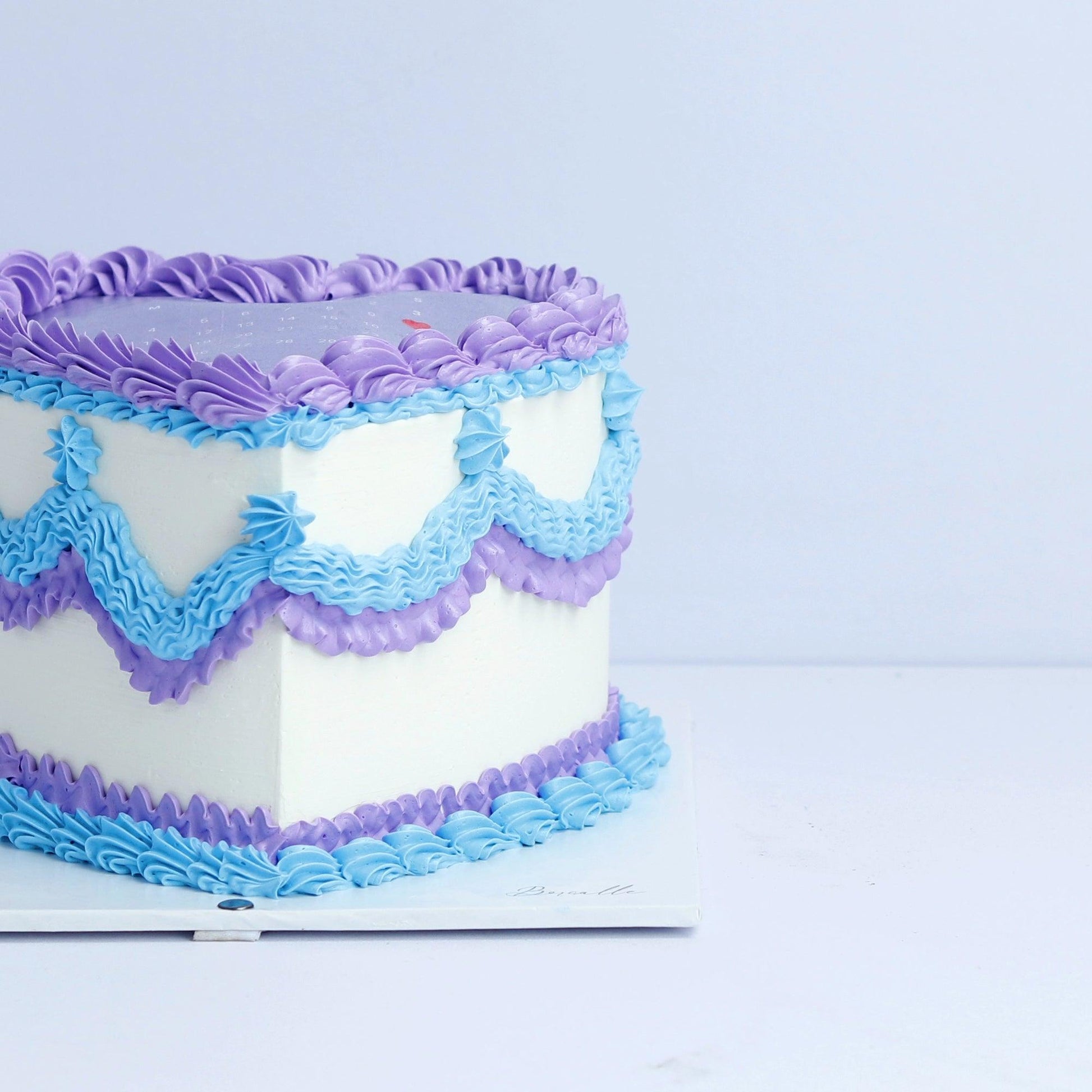 Burn Away Blue Heart Cake - Borsalle