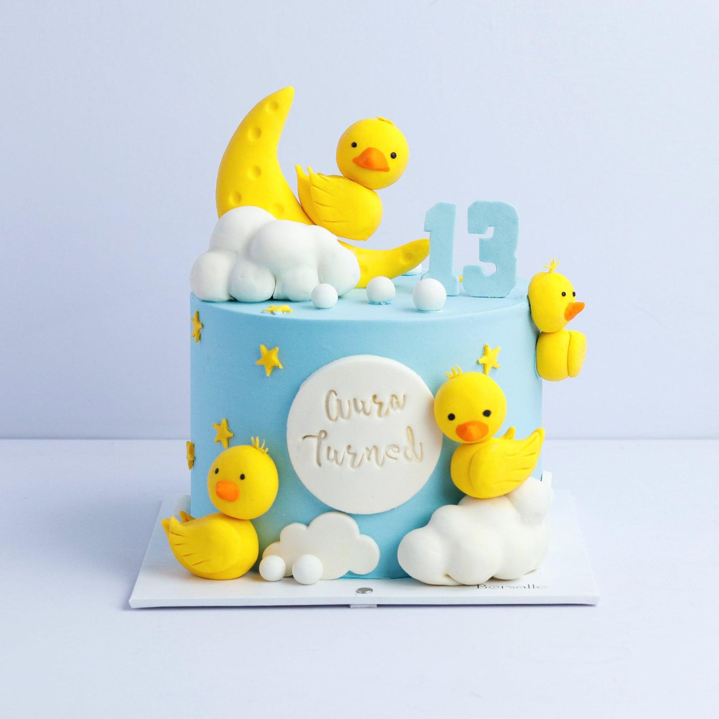 Cloudy Duckling Cake - Borsalle