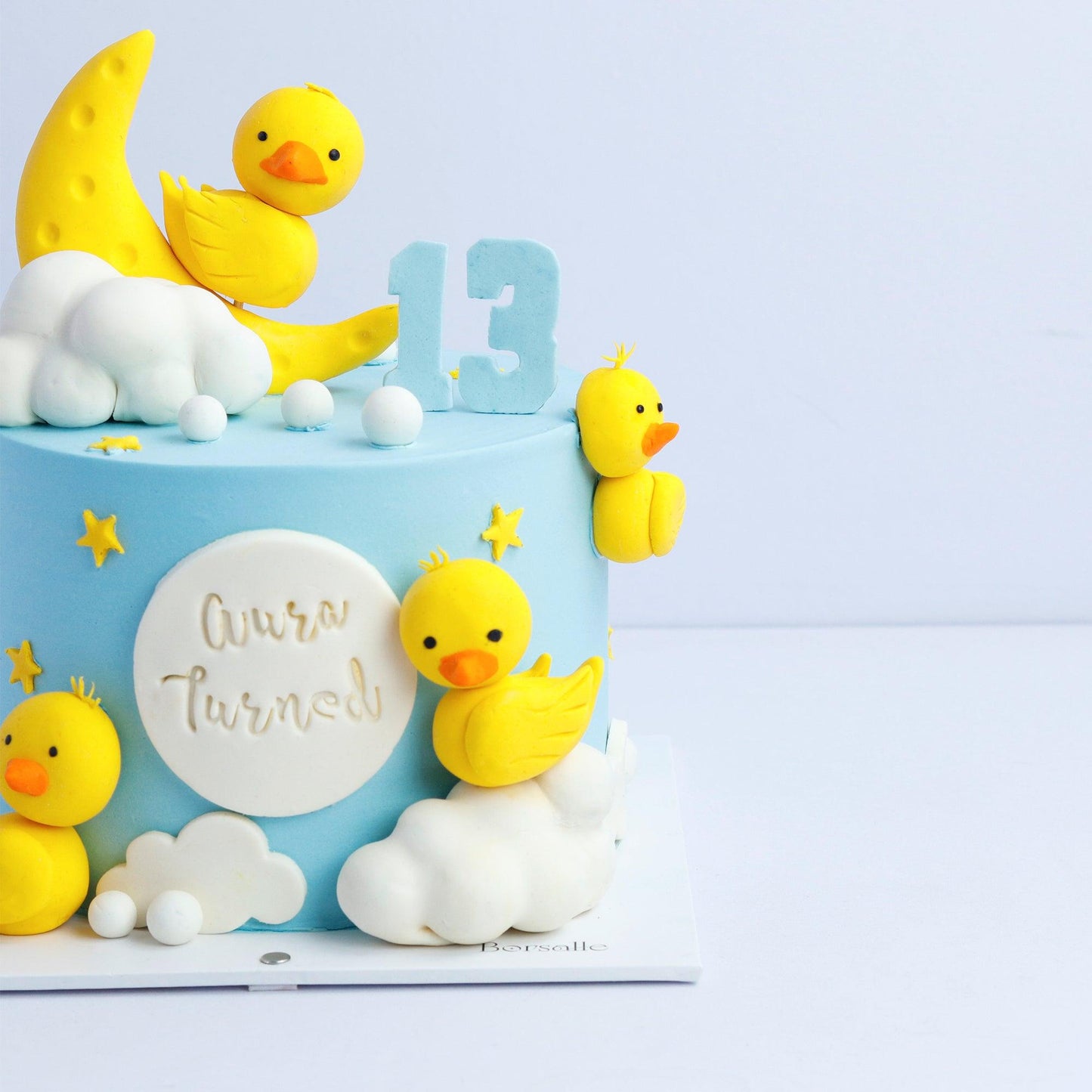 Cloudy Duckling Cake - Borsalle