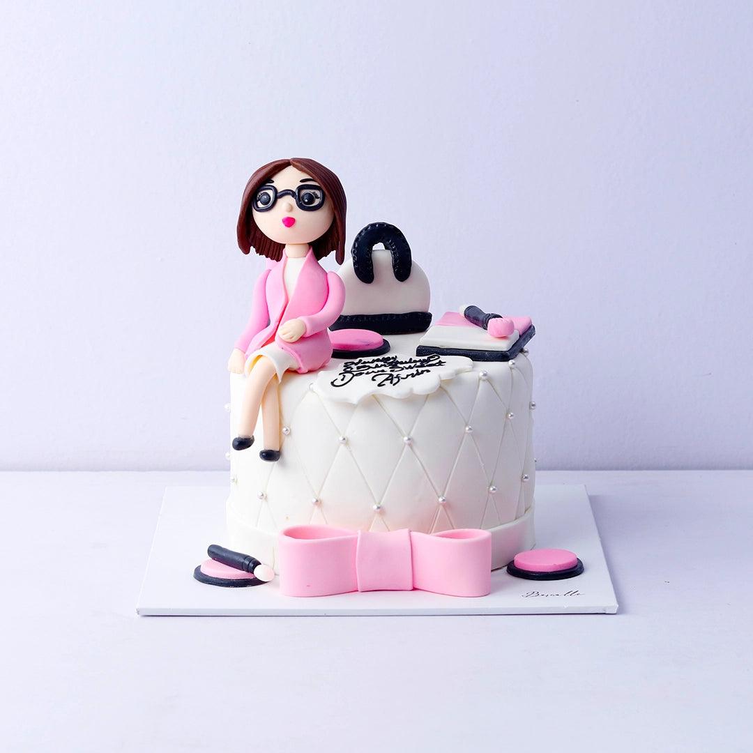 Cut Girl Make-up theme Cake - Borsalle