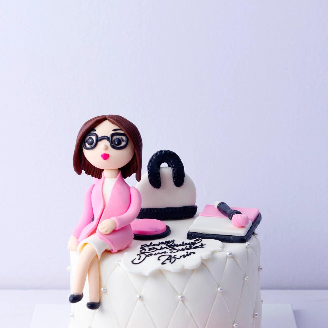 Cut Girl Make-up theme Cake - Borsalle