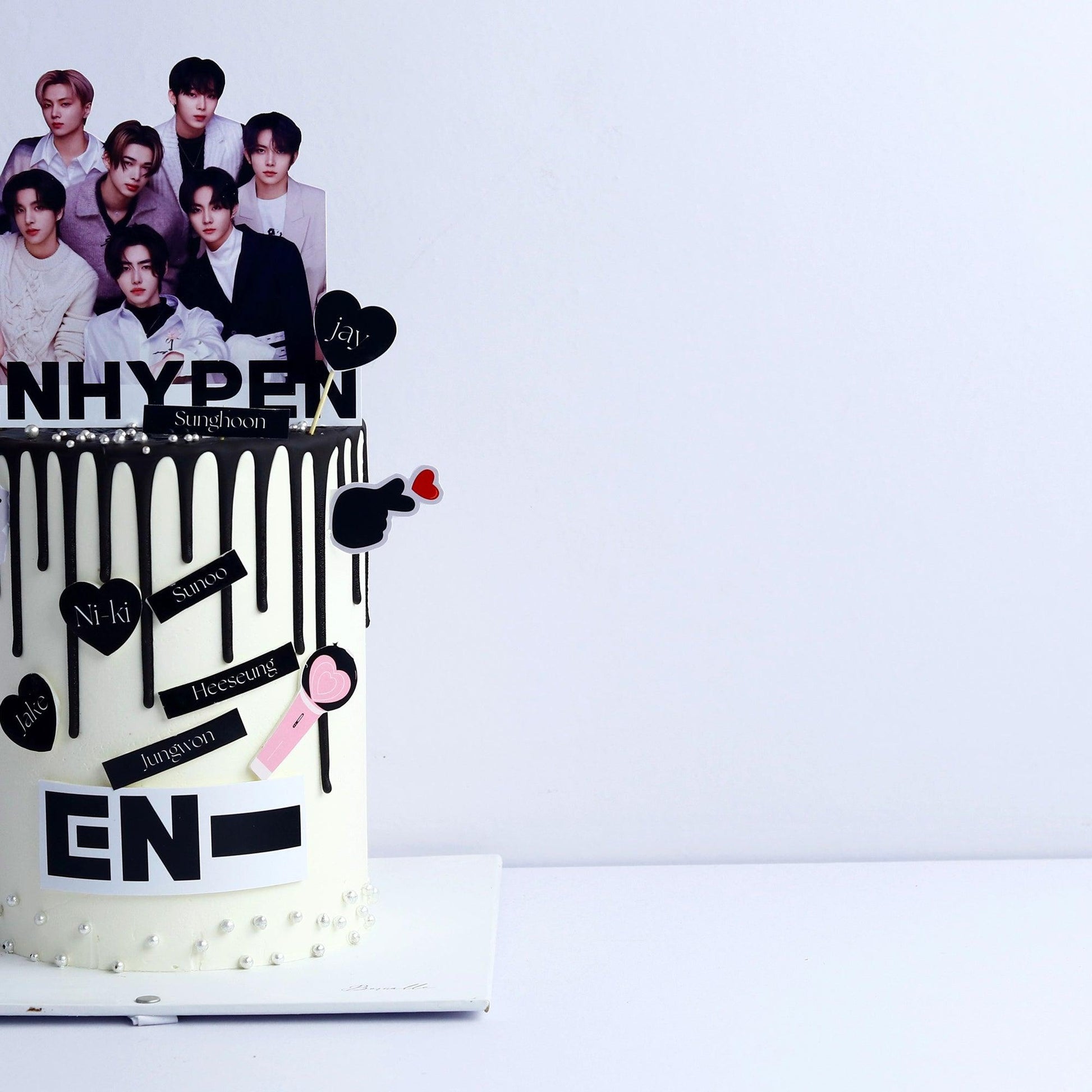 Enhypen Theme Cake - Borsalle