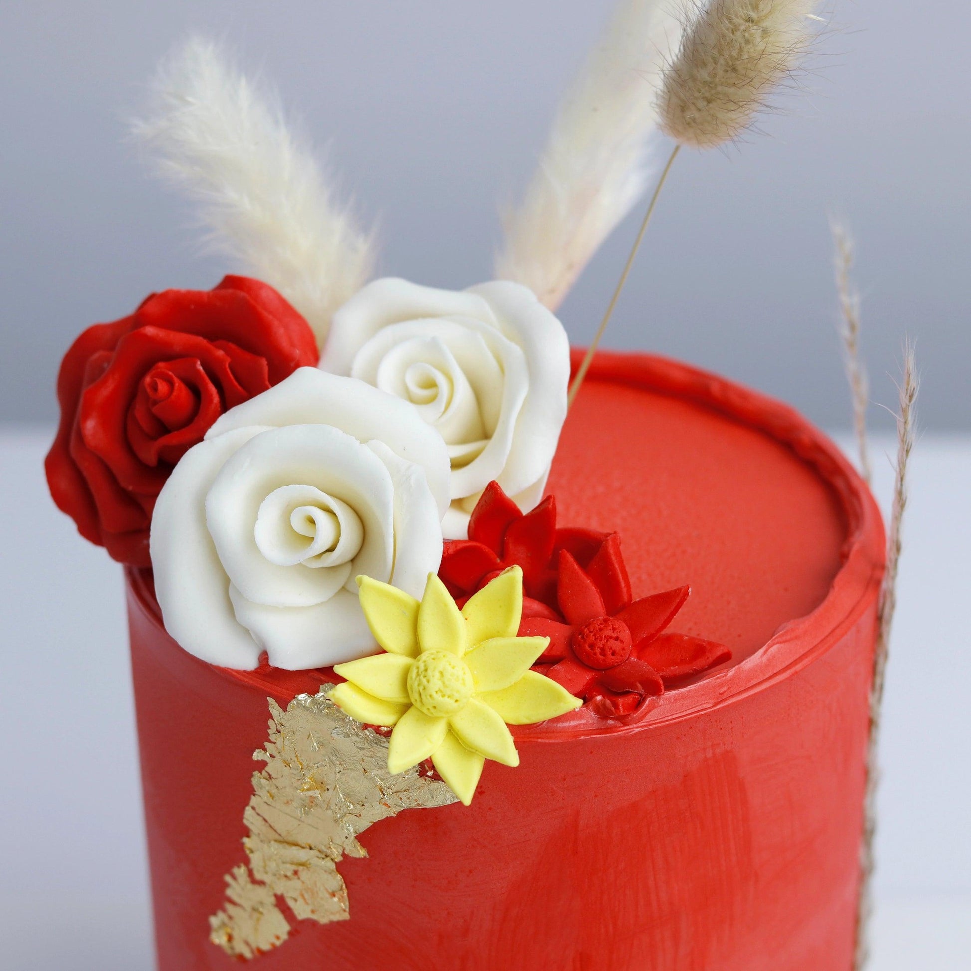 Floral Flame Cake - Borsalle