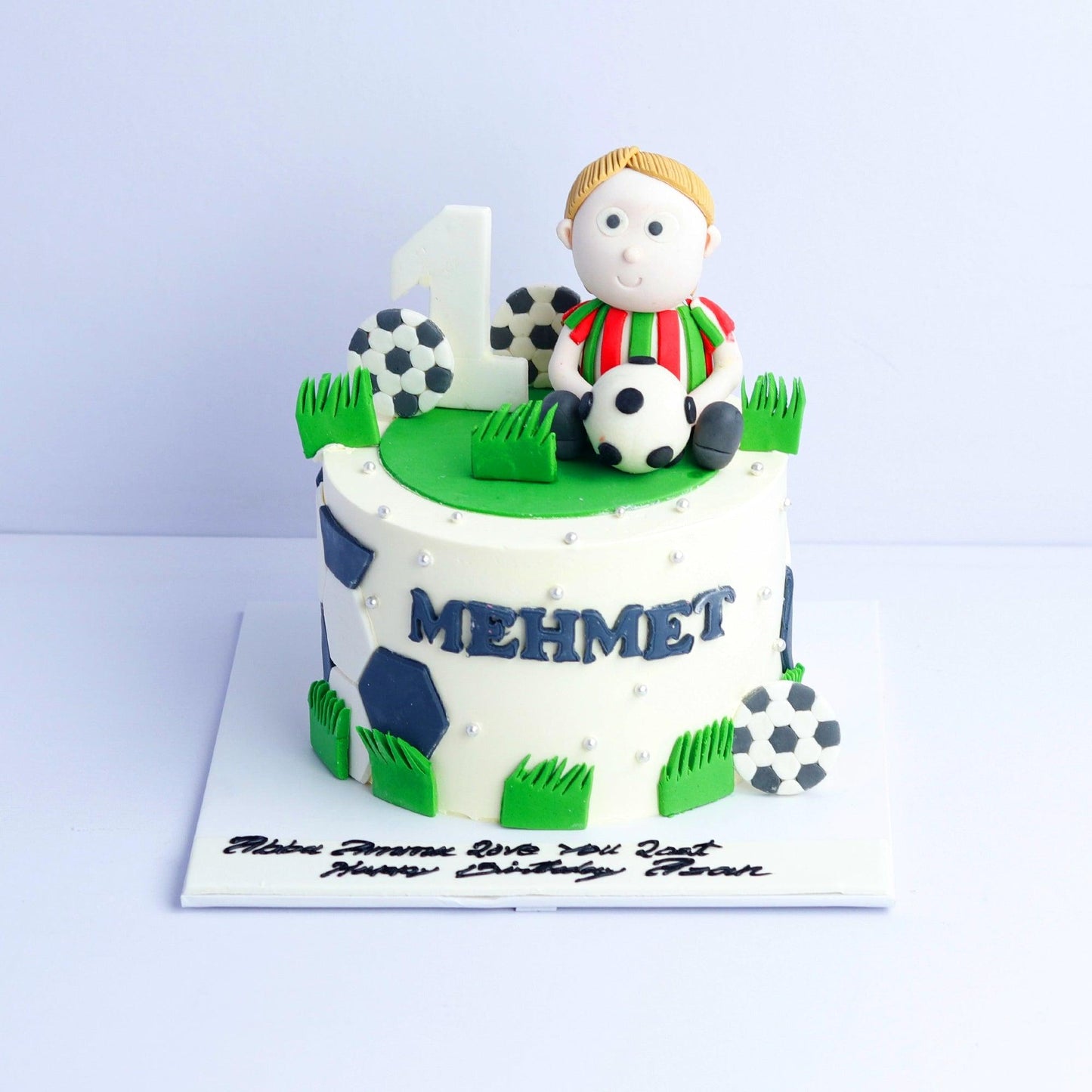 Football Birthday Theme Cake - Borsalle