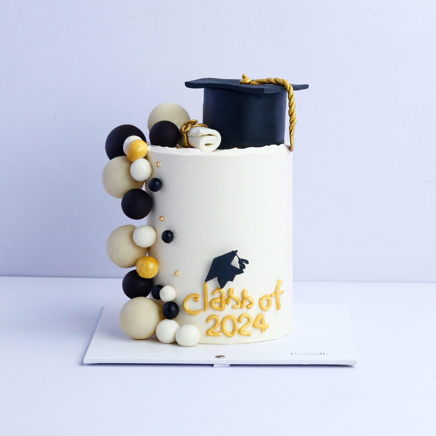 Graduation Glory Cake - Borsalle