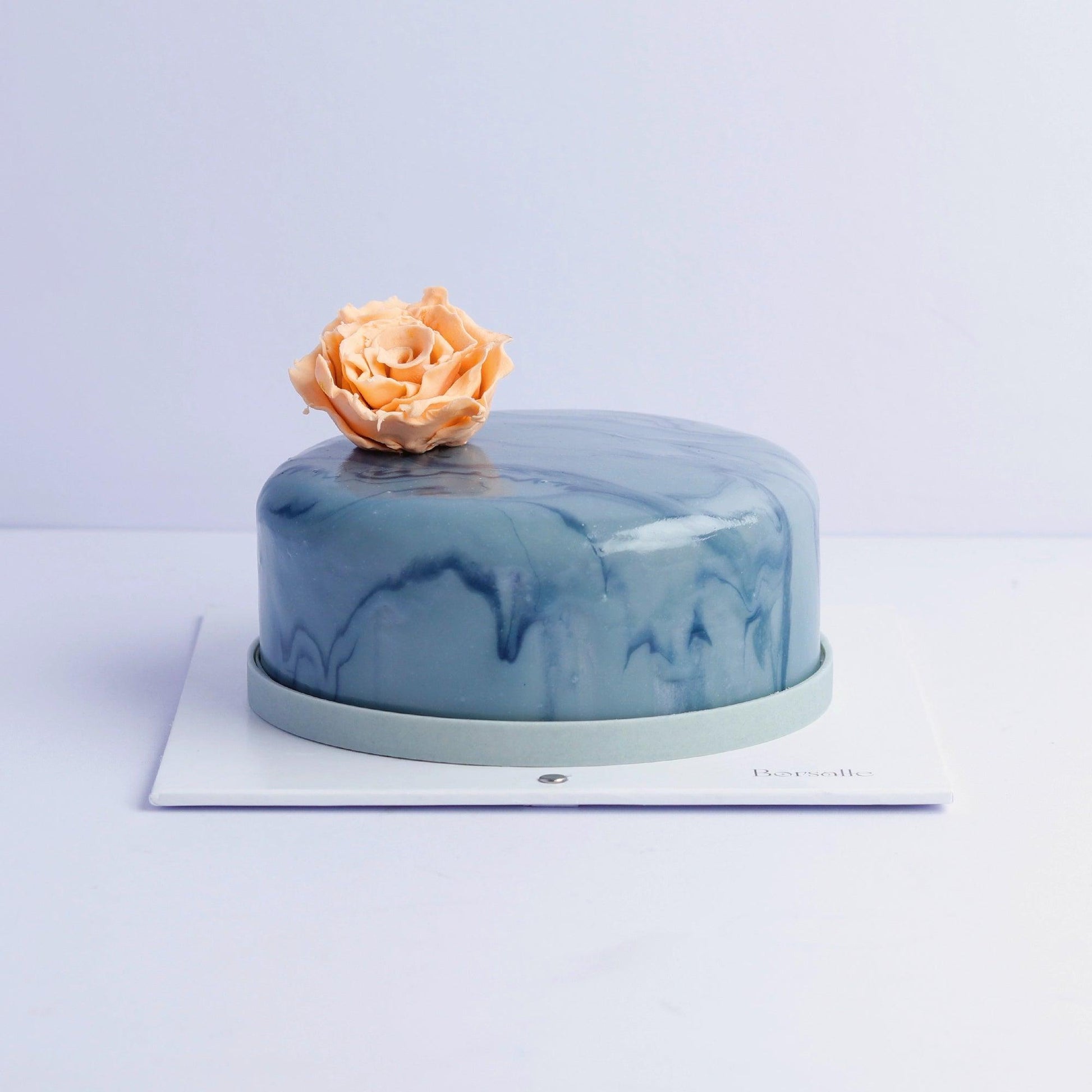 Gray Marvel Miror Glaze Cake - Borsalle