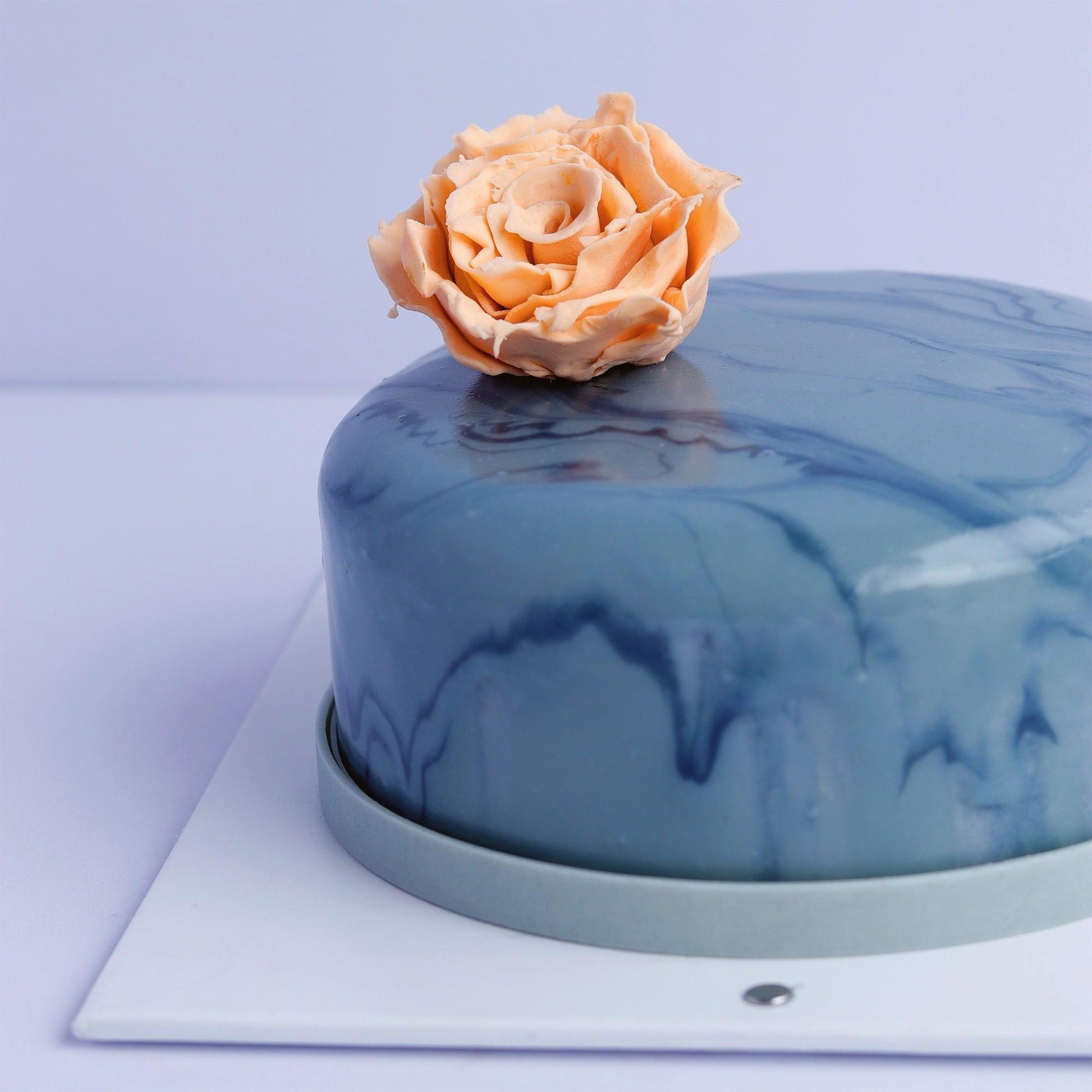 Gray Marvel Miror Glaze Cake - Borsalle