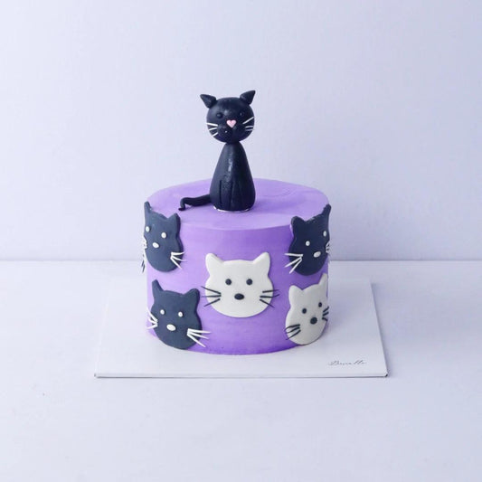 Halloween Black Cat Cake - Borsalle