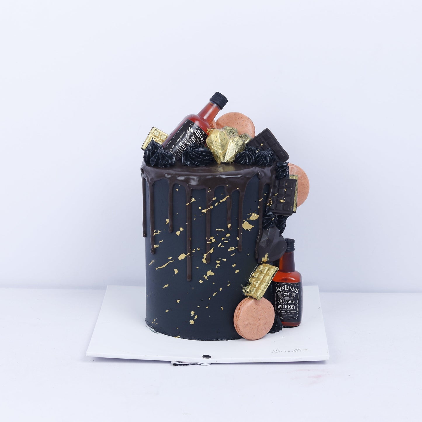 Jack Daniel (JD) Black Theme Cake - Borsalle