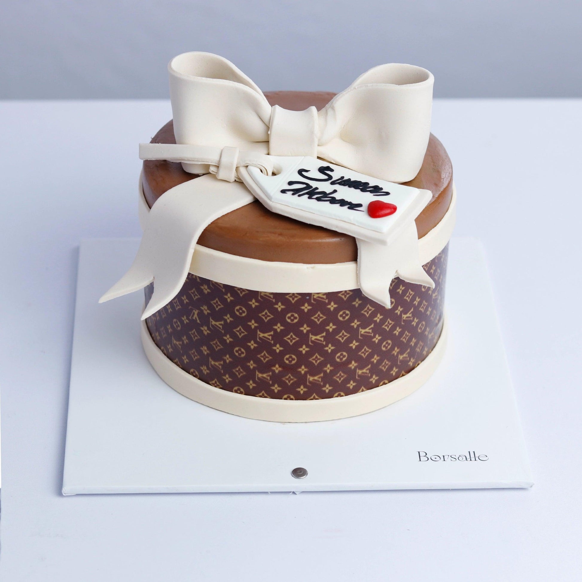 Louis Vuitton Gift Cake - Borsalle