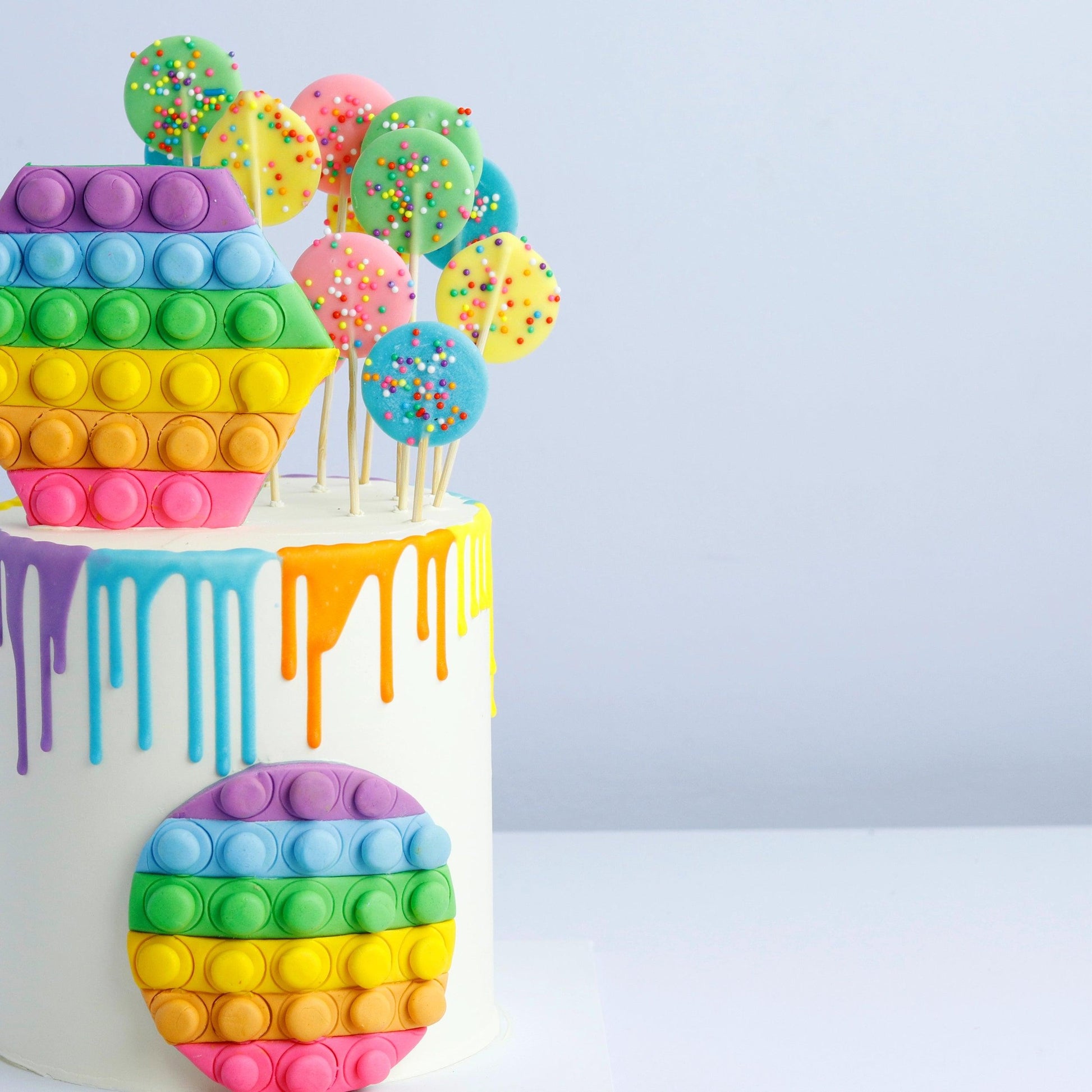 Pop Of Rainbow Cake - Borsalle