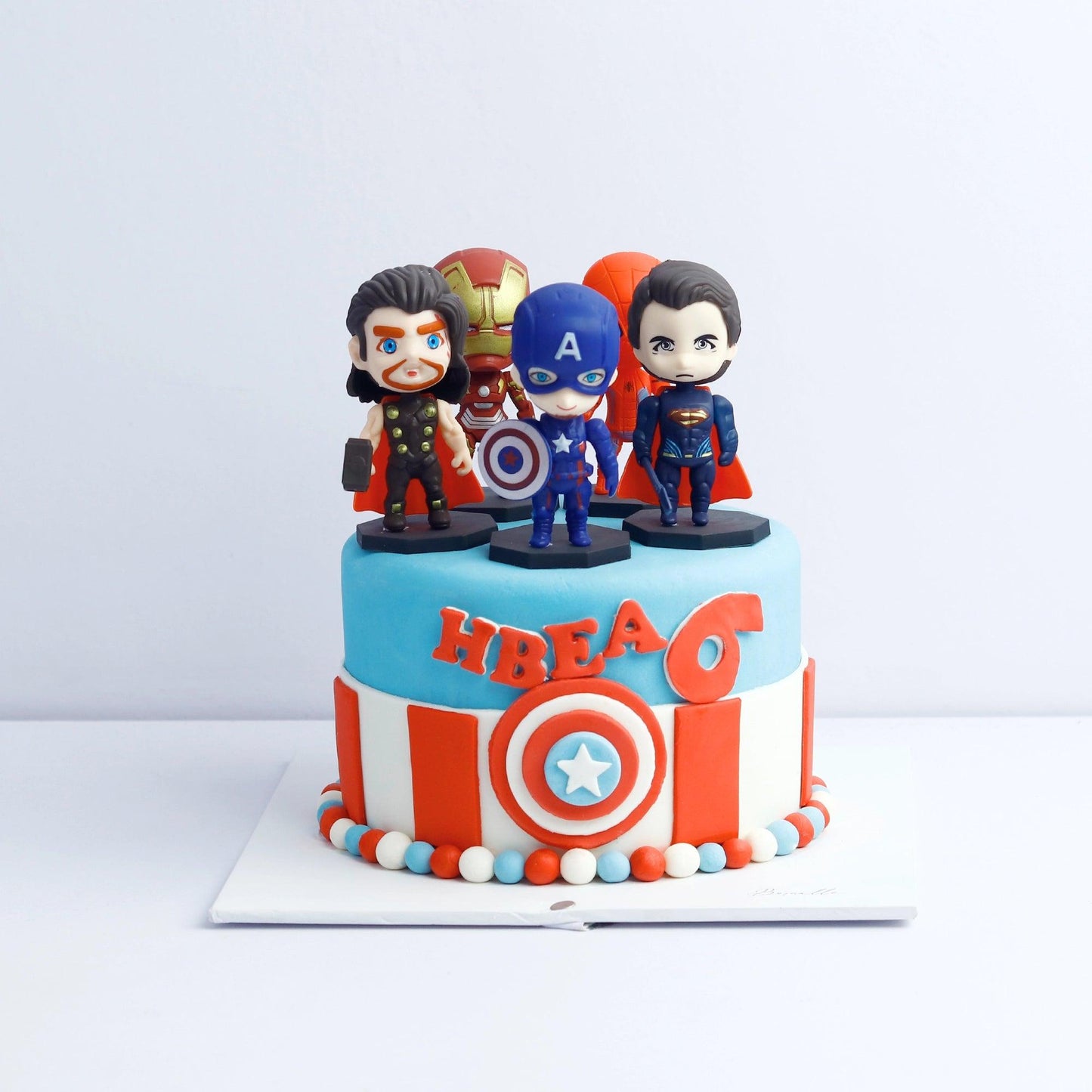 Superhero Theme Cake - Borsalle