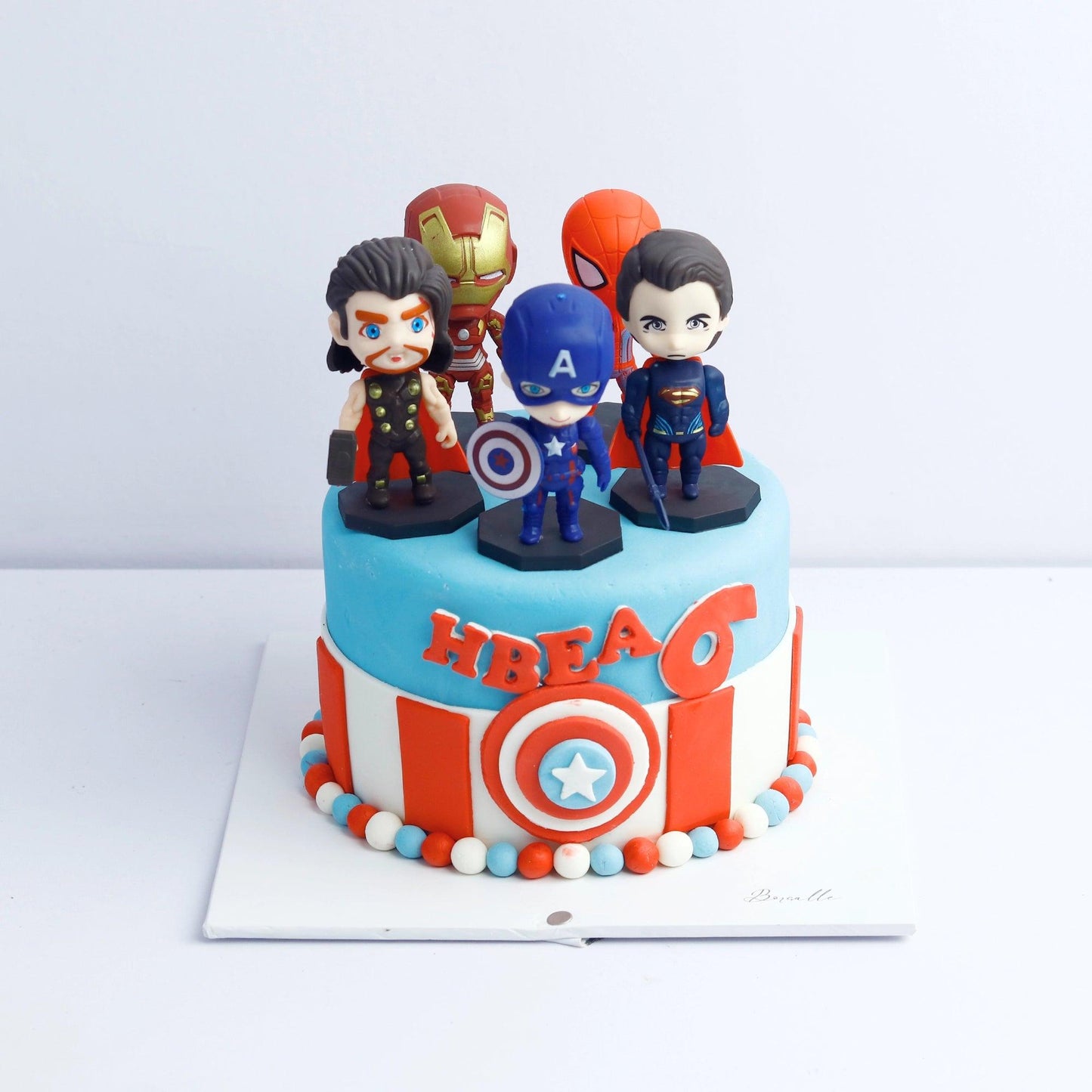 Superhero Theme Cake - Borsalle