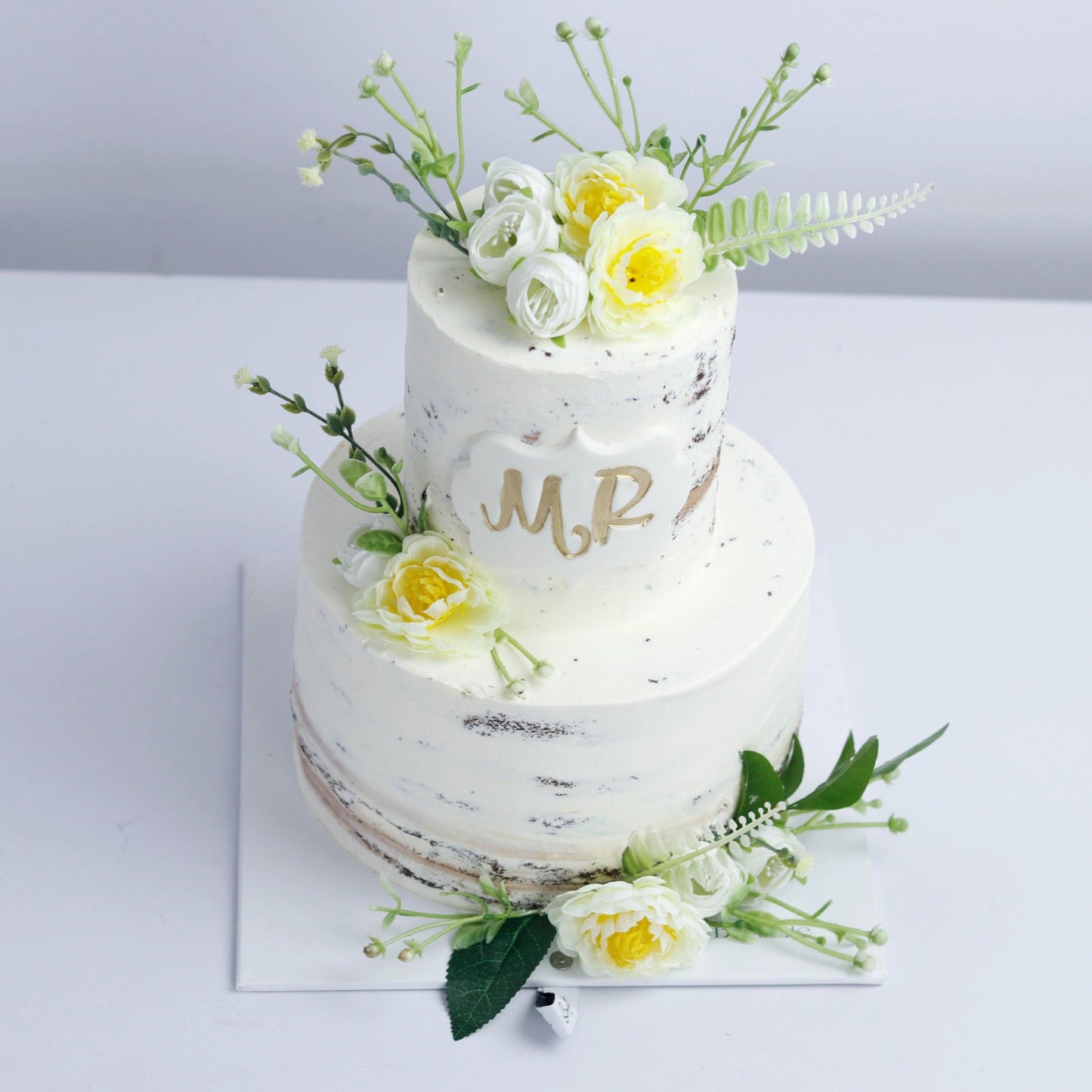 Two Tier Floral Foliage Cake - Borsalle