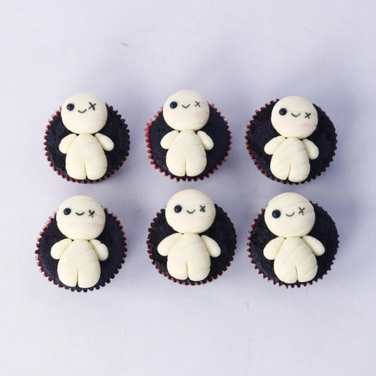 VooDoo doll cupcakes - Borsalle