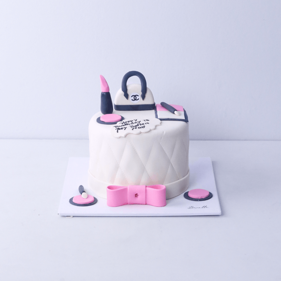 White Makeup theme Cakes - Borsalle